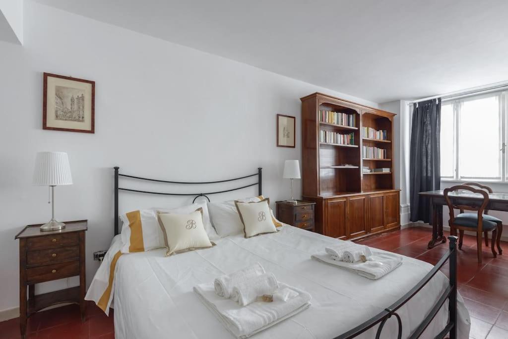 Discover The Pantheon From The Berardi Studio Flat Exterior foto